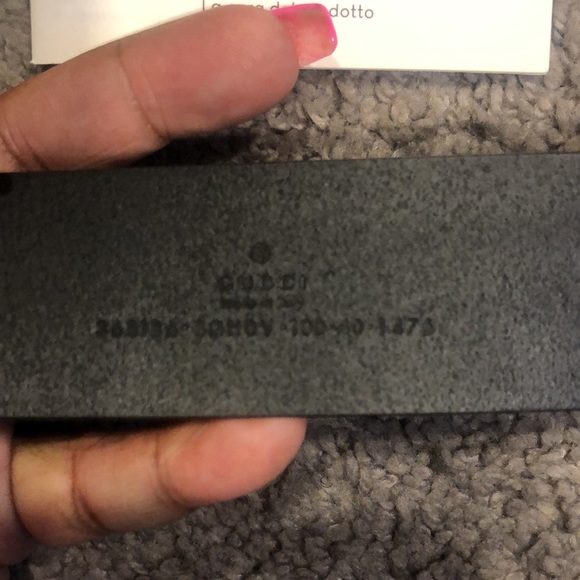 Brand new Gucci black belt just bought - Picture 4 of 7